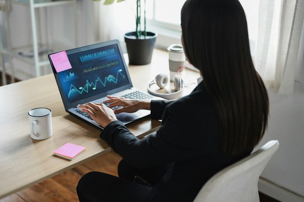 ¿Qué impacto tiene la tecnología de blockchain en la gestión de activos digitales?